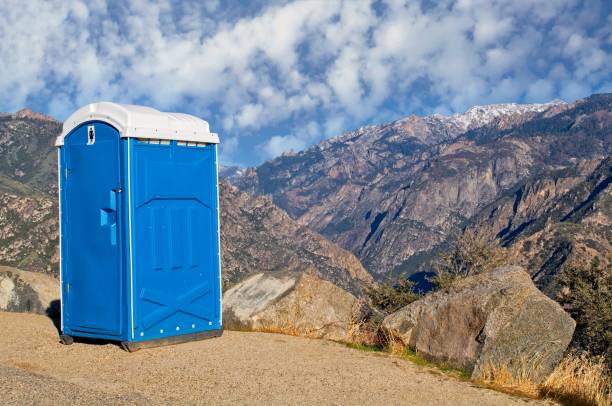 Best Luxury portable toilet rental  in Shadeland, IN